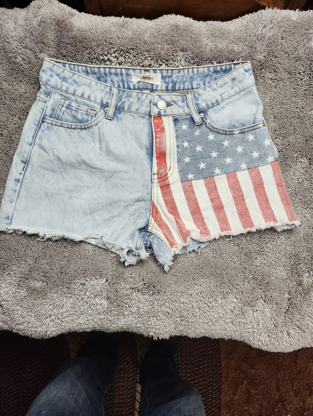 April Kiss Denim Flag High-Rise Cutoff Shorts - Light Blue / American Flag